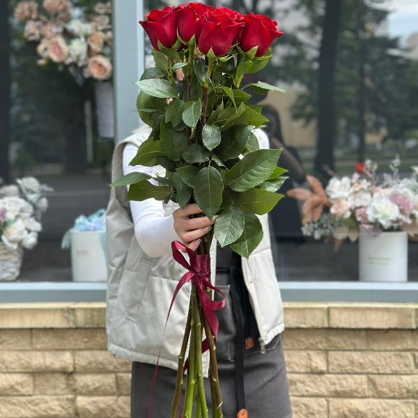 Букет из 9 голландских красных роз
