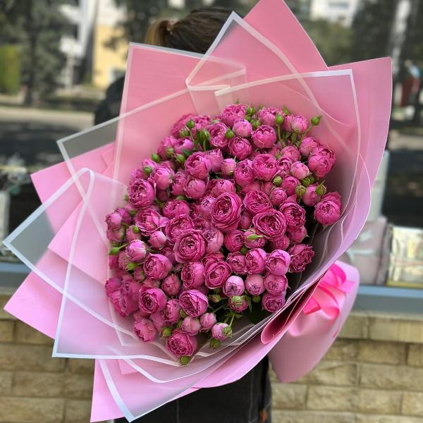 Букет из кустовой пионовидной розы "Сладкое настроение"