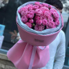 Букет из кустовой пионовидной розы "Сказочная поляна"